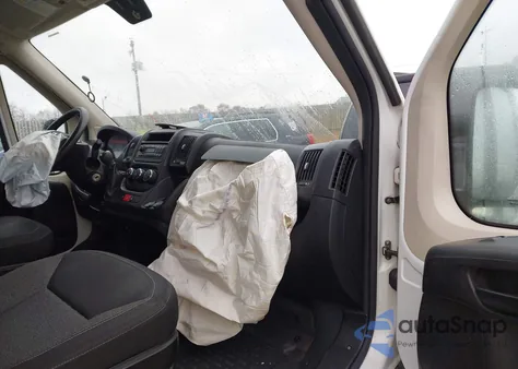 2014 Ram Promaster 1500 Low Roof из США, поврежденный, VIN 3C6TRVNG0EE110543